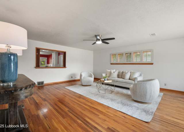 Property at 2005 32nd St, Lubbock, TX 79411, 2 beds, 2 baths