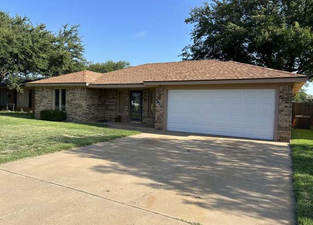 Property at 5410 93rd St, Lubbock, TX 79424, 3 beds, 2 baths