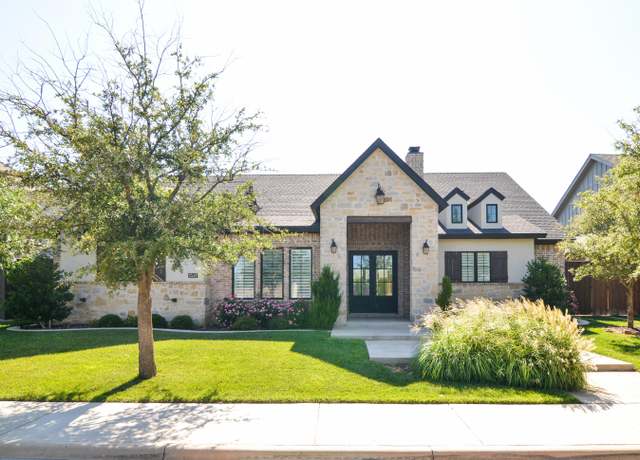 Property at 1521 Churchill Ave, Wolfforth, TX 79382, 4 beds, 3 baths