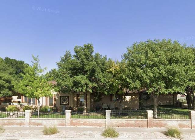 Property at 9205 Memphis Dr, Lubbock, TX 79423, 3 beds, 3 baths