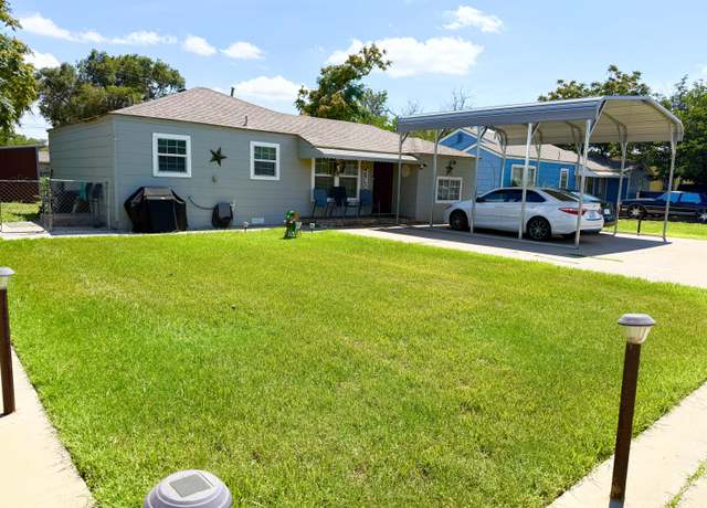 Property at 1515 36th St, Lubbock, TX 79412, 2 beds, 2 baths