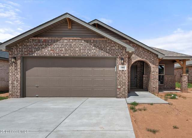 Property at 2907 Durham Ave, Wolfforth, TX 79382, 3 beds, 2 baths