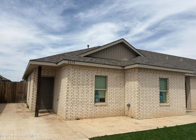 Property at 2618 136th St, Lubbock, TX 79423, 3 beds, 2 baths