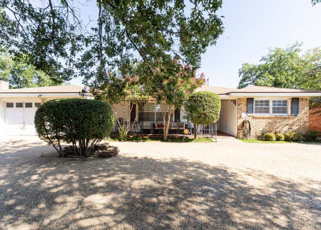 Property at 1908 56th St, Lubbock, TX 79412, 3 beds, 2 baths