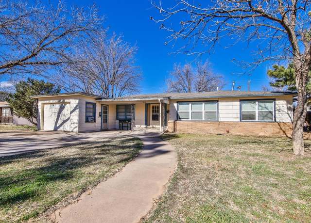 Property at 3006 37th St, Lubbock, TX 79413, 6 beds, 3 baths
