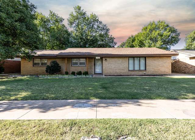 Property at 3821 52nd St, Lubbock, TX 79413, 3 beds, 2 baths