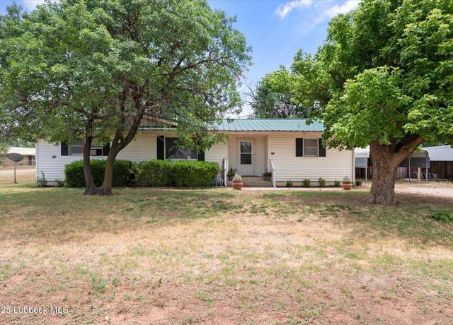 Property at 801 4th St, Smyer, TX 79367, 2 beds, 2 baths