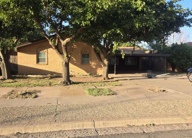 Property at 5513 9th St, Lubbock, TX 79416, 3 beds, 2 baths