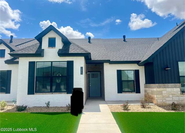 Property at 10904 Albany Ave, Lubbock, TX 79424, 2 beds, 2 baths