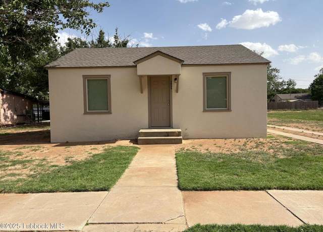 Property at 2005 N 6th St, Tahoka, TX 79373, 2 beds, 1 bath