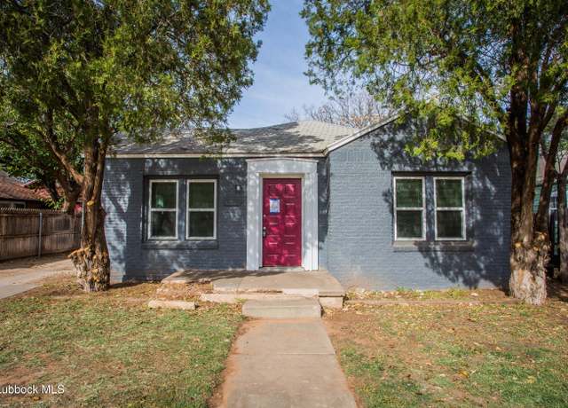 Property at 1920 20th St, Lubbock, TX 79411, 4 beds, 2 baths