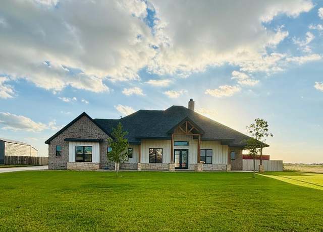 Property at 19108 County Rd 2240, Lubbock, TX 79423, 4 beds, 3 baths