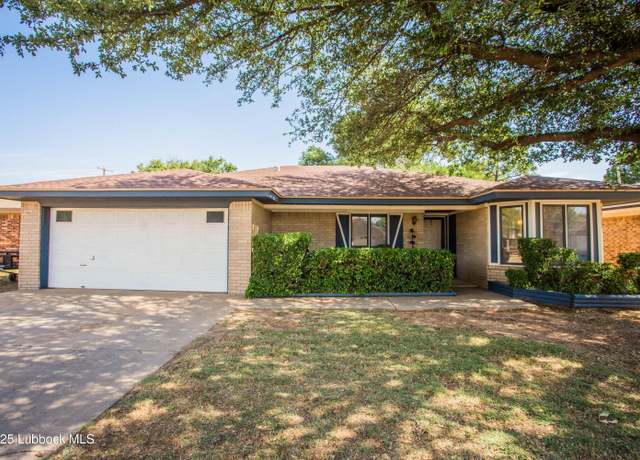 Property at 5008 59th St, Lubbock, TX 79414, 3 beds, 2 baths
