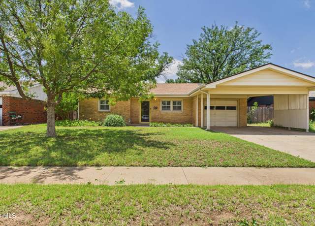 Property at 2817 61st St, Lubbock, TX 79413, 3 beds, 2 baths