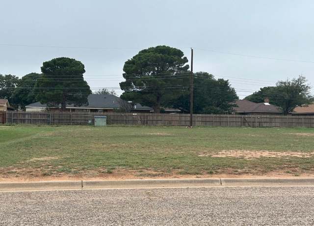 Property at 2044 Harvard Dr, Levelland, TX 79336