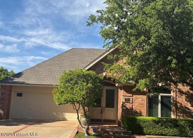 Property at 4202 78th St #10, Lubbock, TX 79423, 3 beds, 2.5 baths