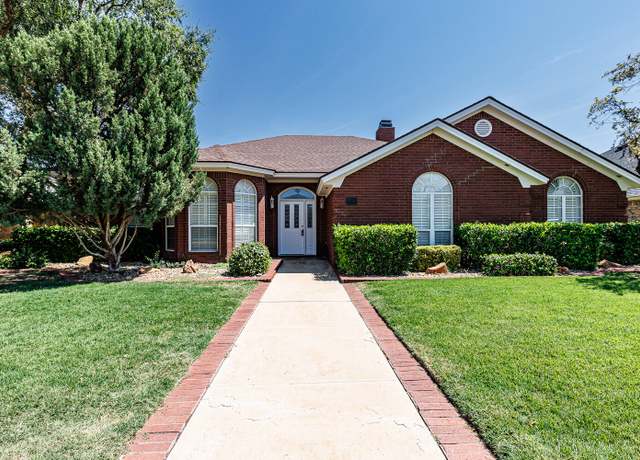 Property at 9803 Vicksburg Ave, Lubbock, TX 79424, 4 beds, 3 baths