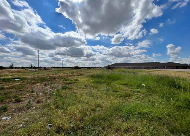 Property at 8712 University Ave, Lubbock, TX 79423