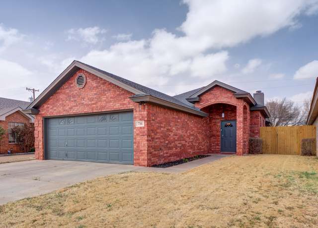 Property at 716 9th St, Wolfforth, TX 79382, 3 beds, 2 baths