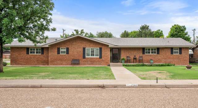Photo of 2501 N 2nd St, Tahoka, TX 79373