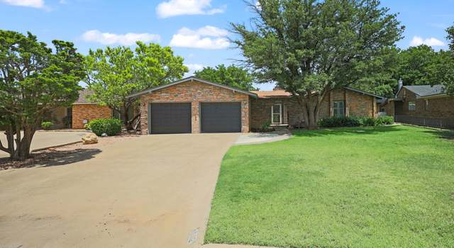 Photo of 2512 Holliday Dr, Plainview, TX 79072