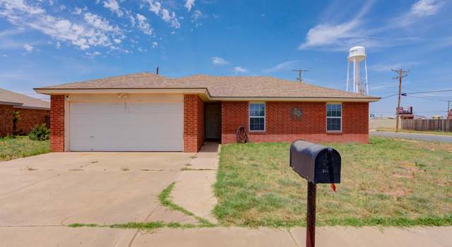 Photo of 802 11th St, Wolfforth, TX 79382