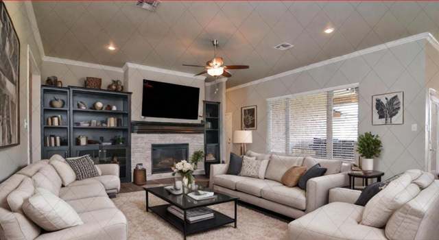 Photo of 710 N 2nd St, Wolfforth, TX 79382