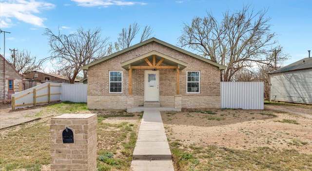 Photo of 804 Avenue A, Levelland, TX 79336