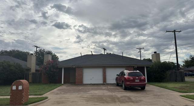 Photo of 2320 78th St, Lubbock, TX 79423