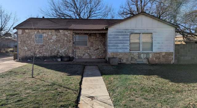 Photo of 2219 N 5th St, Tahoka, TX 79373
