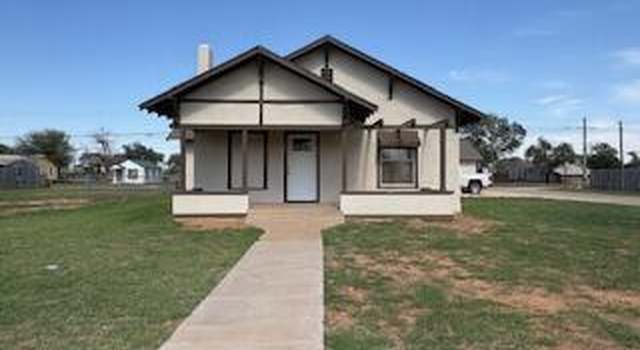 Photo of 2000 N Main St, Tahoka, TX 79373