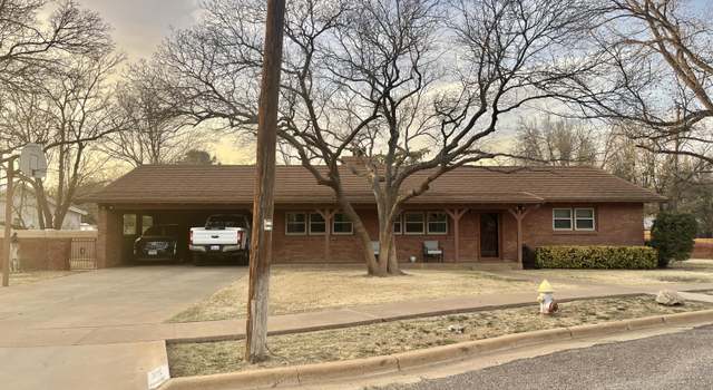 Photo of 207 Terrace Cir, Lamesa, TX 79331