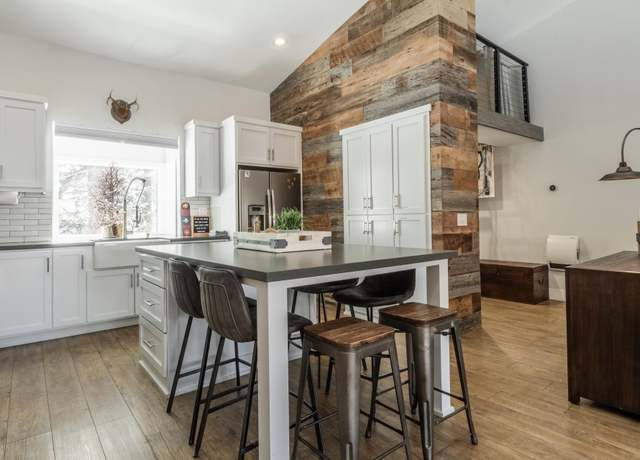 Property at 91 Lakeview Blvd Unit 8-S, Mammoth Lakes, CA 93546, 2 beds, 3 baths