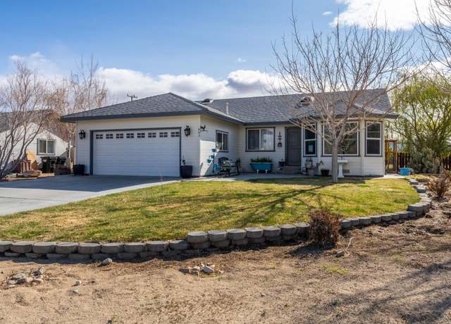 Property at 463 Arboles Dr, Bishop, CA 93514, 3 beds, 2 baths