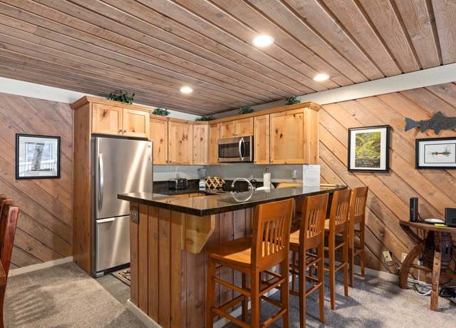 Property at 414 Rainbow Ln #103, Mammoth Lakes, CA 93546, 1 bed, 1 bath