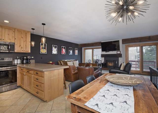 Property at 201 Lakeview Blvd #13, Mammoth Lakes, CA 93546, 3 beds, 2 baths