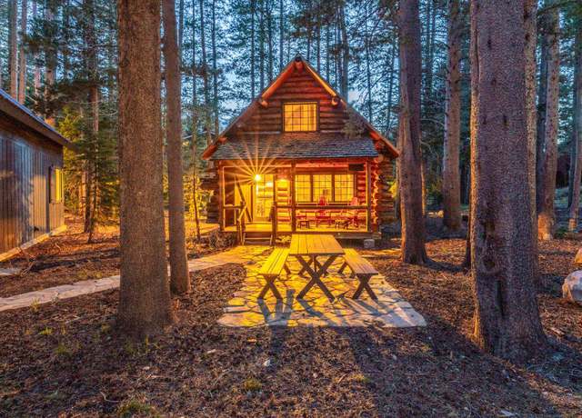 Property at 263 Tamarack Ln, Mammoth Lakes, CA 93546, 3 beds, 2.5 baths