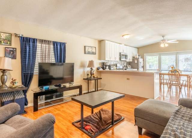Property at 515 S Landing Rd, Crowley Lake, CA 93546, 2 beds, 2 baths
