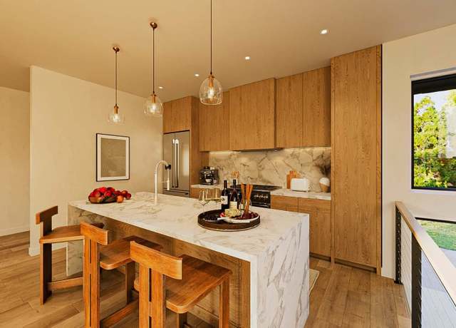 Property at 142 Obsidian Pl, Mammoth Lakes, CA 93546, 4 beds, 4.5 baths