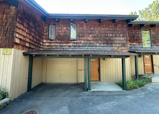 Property at 3199 Chateau Rd #17, Mammoth Lakes, CA 93546, 3 beds, 2 baths