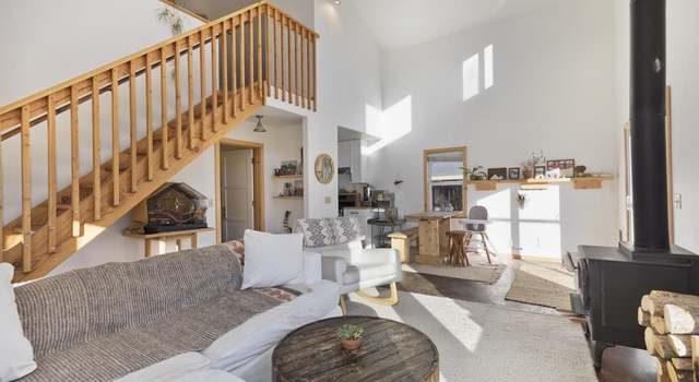 Photo of 1082 E Mono Lake Dr, Lee Vining, CA 93541