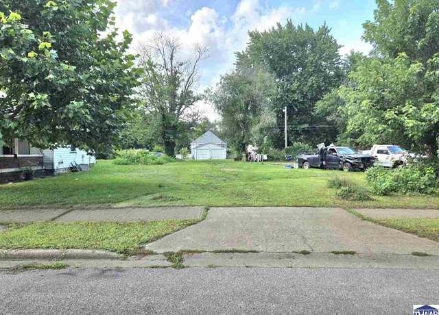 Property at 2330 3rd Ave, Terre Haute, IN 47802