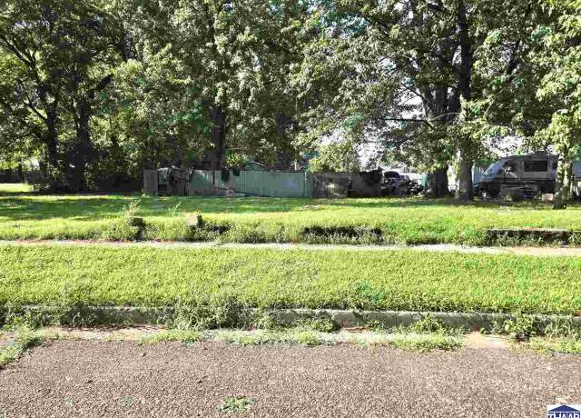 Property at 2354 1st Ave, Terre Haute, IN 47807
