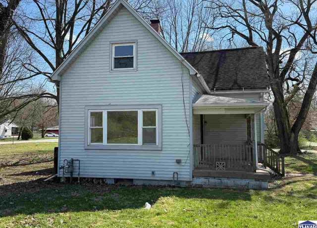 Property at 1103 Voorhees St, Terre Haute, IN 47802, 2 beds, 1 bath