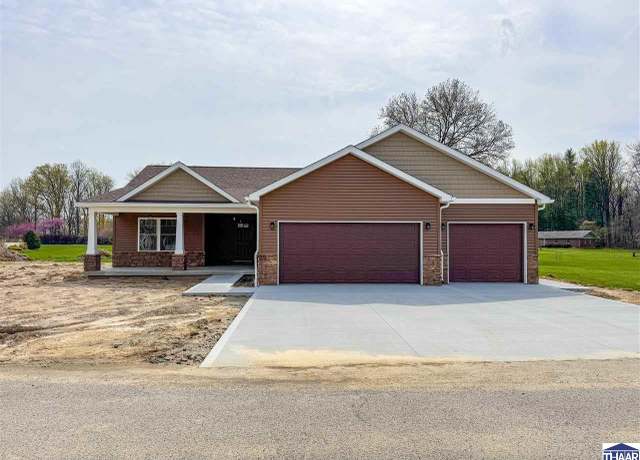 Property at 959 Danny Dr, Sullivan, IN 47882, 3 beds, 2 baths