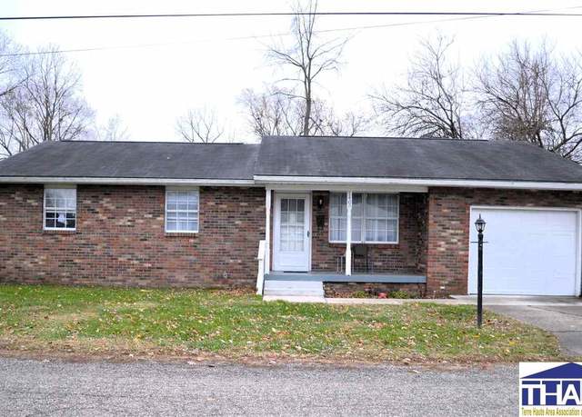 Property at 1400 S 8th St, Clinton, IN 47842, 2 beds, 1.5 baths