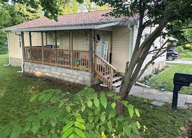Property at 204 S Lambert St, Brazil, IN 47834, 3 beds, 1 bath
