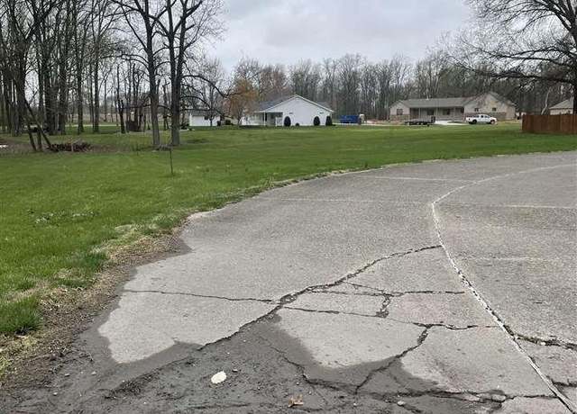 Property at Lakeview Dr, Sullivan, IN 47882