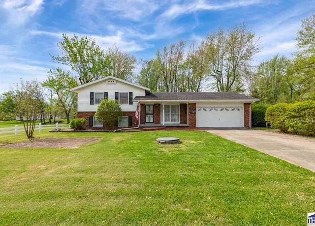 Property at 706 E Heap St, Farmersburg, IN 47850, 4 beds, 2 baths