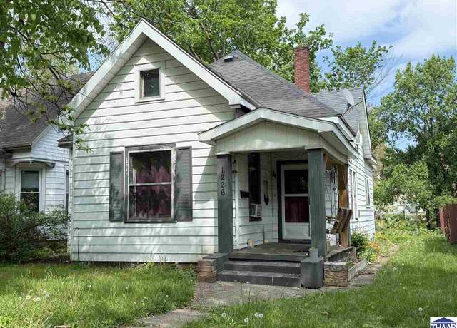 Property at 1226 S 8th St, Terre Haute, IN 47802, 3 beds, 2 baths
